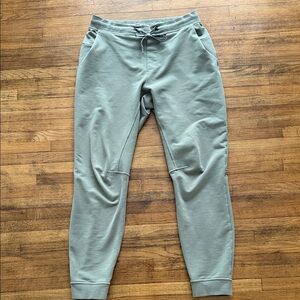 lululemon athletica Men's Green Joggers